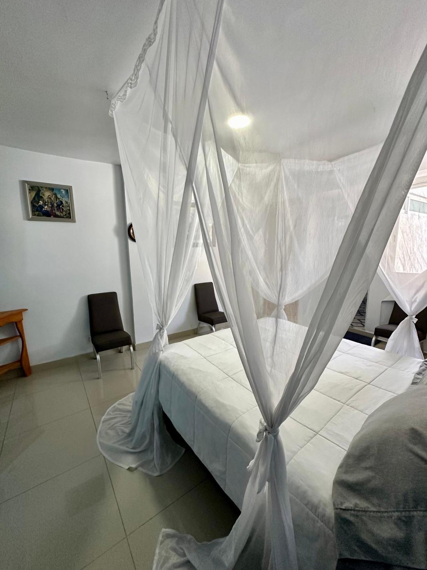 Hotel Huerta Don Felipe à Irimbo Extérieur photo